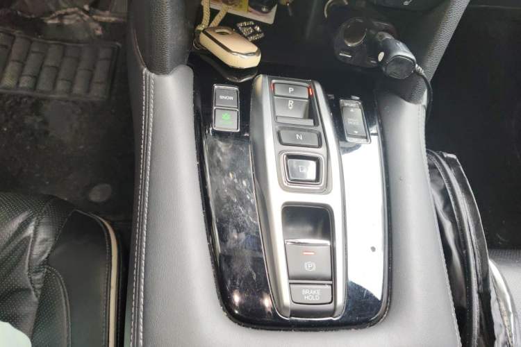 Used Honda UR-V 2017 370TURBO 2WD Prestige Edition China V Gear Lever