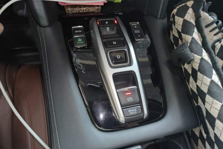Used Honda UR-V 2017 370TURBO 2WD Prestige Edition China V Gear Lever