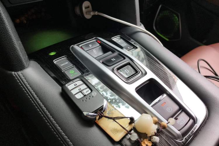 Used Honda UR-V 2017 370TURBO 2WD Prestige Edition China V Gear Lever