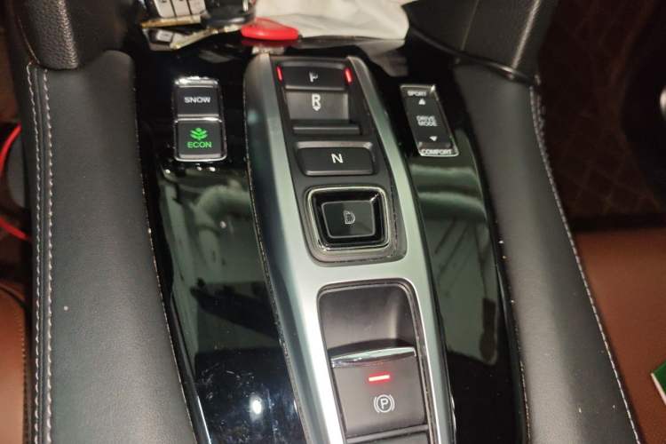 Used Honda UR-V 2017 370TURBO 2WD Prestige Edition China V Gear Lever