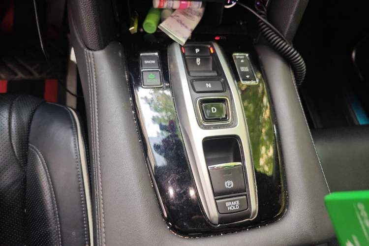 Used Honda UR-V 2017 370TURBO Four-Wheel Drive Prestige Edition China V Gear Lever