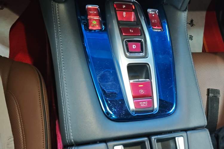 Used Honda UR-V 2017 370TURBO 2WD Prestige Edition China V Gear Lever