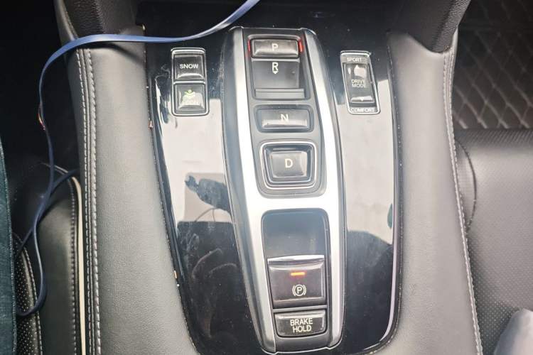 Used Honda UR-V 2017 370TURBO 2WD Prestige Edition China V Gear Lever