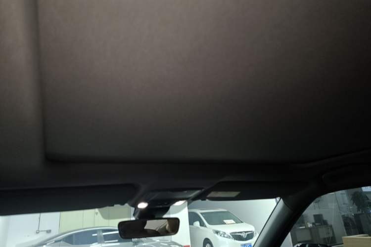 Used Honda UR-V 2017 370TURBO Four-Wheel Drive Prestige Edition China V Headliner