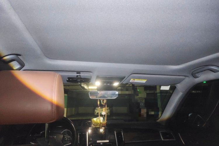 Used Honda UR-V 2017 370TURBO Four-Wheel Drive Prestige Edition China V Headliner