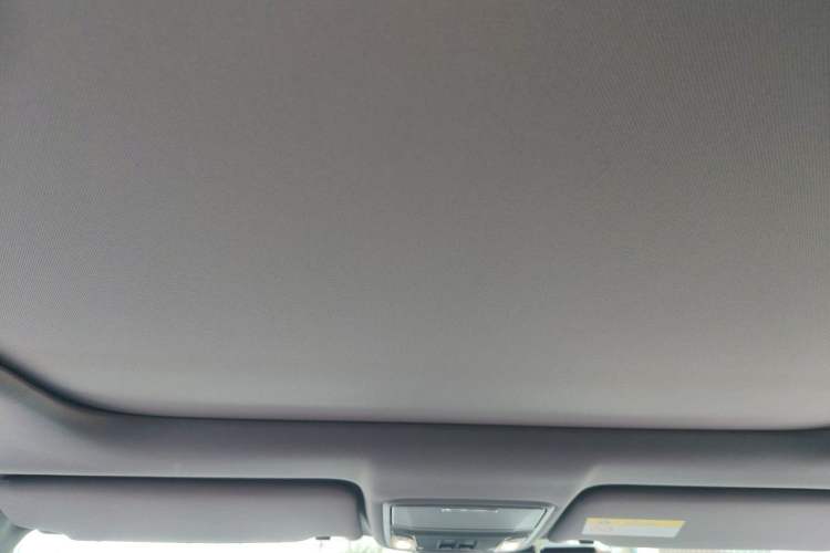 Used Honda UR-V 2017 370TURBO Four-Wheel Drive Prestige Edition China V Headliner