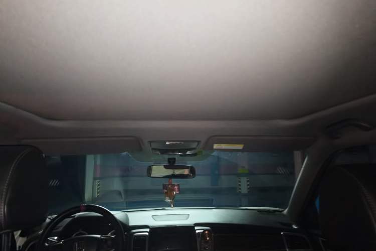 Used Honda UR-V 2017 240TURBO Two-Wheel Drive Classic Edition China V Headliner