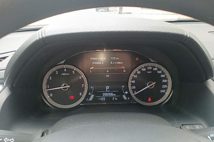 Used Honda UR-V 2017 240TURBO Two-Wheel Drive Classic Edition China VI Instrument Cluster