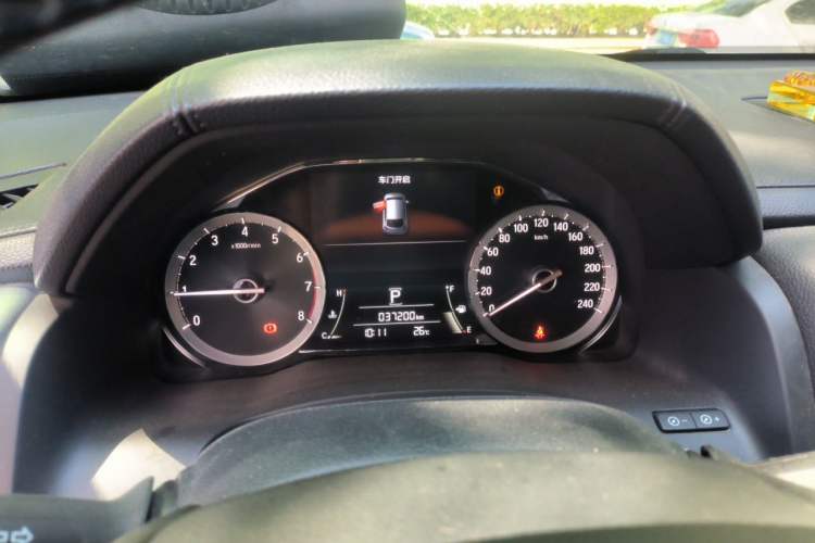 Used Honda UR-V 2017 240TURBO Two-Wheel Drive Luxury Edition China V Instrument Cluster