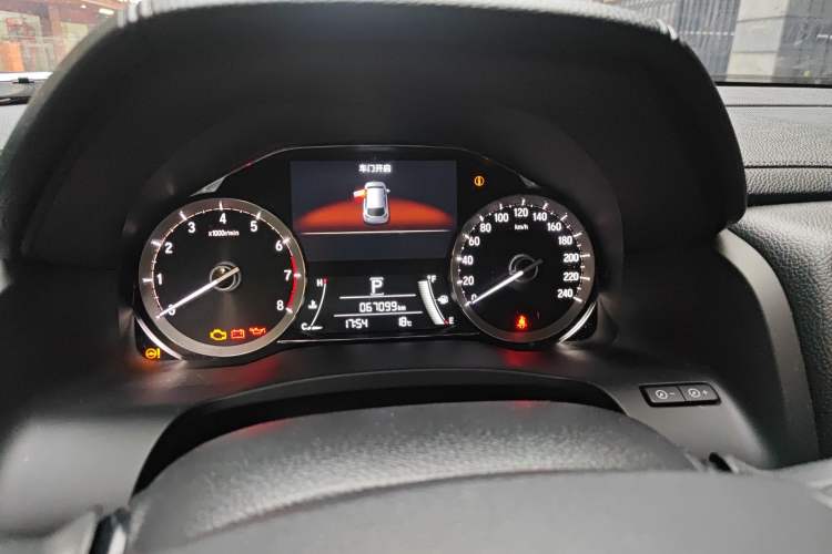 Used Honda UR-V 2017 240TURBO Two-Wheel Drive Luxury Edition China VI Instrument Cluster