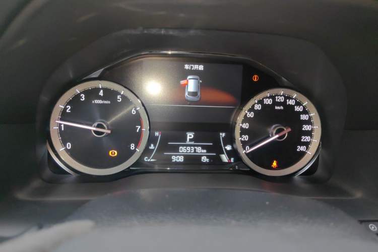 Used Honda UR-V 2017 240TURBO Two-Wheel Drive Luxury Edition China V Instrument Cluster