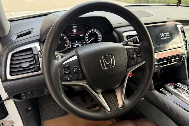 Used Honda UR-V 2017 370TURBO 2WD Prestige Edition China V Interior 2