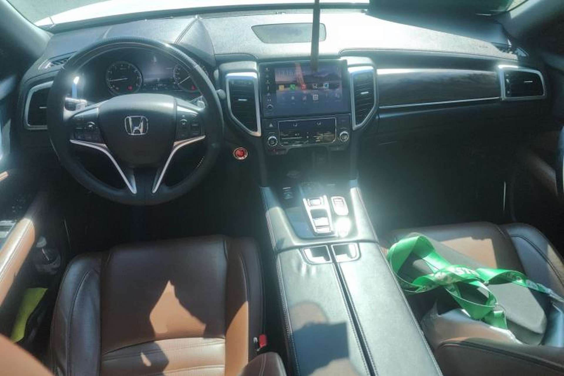 Used Honda UR-V 2017 370TURBO 2WD Prestige Edition China V Interior 2