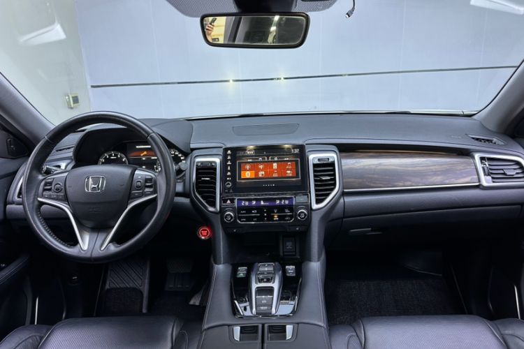 Used Honda UR-V 2017 370TURBO Four-Wheel Drive Prestige Edition China V Interior 3