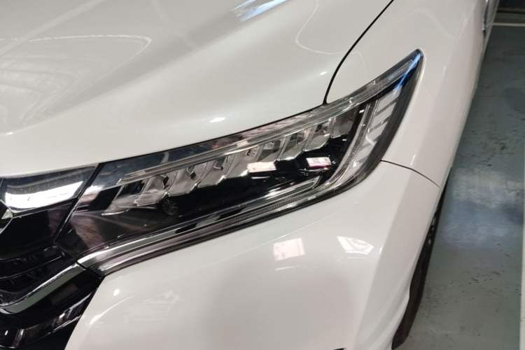 Used Honda UR-V 2017 370TURBO Four-Wheel Drive Prestige Edition China V Left Front Headlight