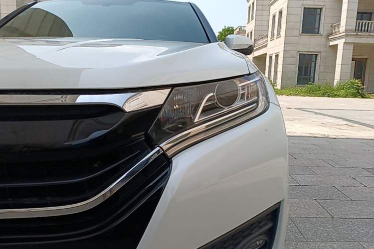 Used Honda UR-V 2017 240TURBO Two-Wheel Drive Classic Edition China VI Left Front Headlight