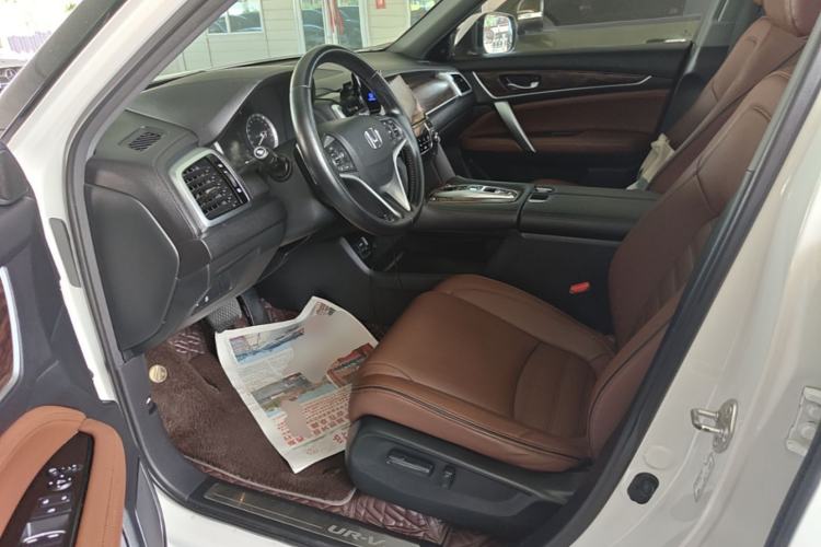 Used Honda UR-V 2017 370TURBO Four-Wheel Drive Prestige Edition China V Left Front Seat