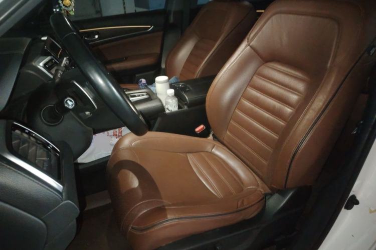 Used Honda UR-V 2017 370TURBO Four-Wheel Drive Prestige Edition China V Left Front Seat