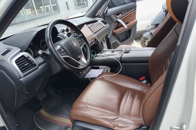 Used Honda UR-V 2017 370TURBO 2WD Prestige Edition China V Left Front Seat