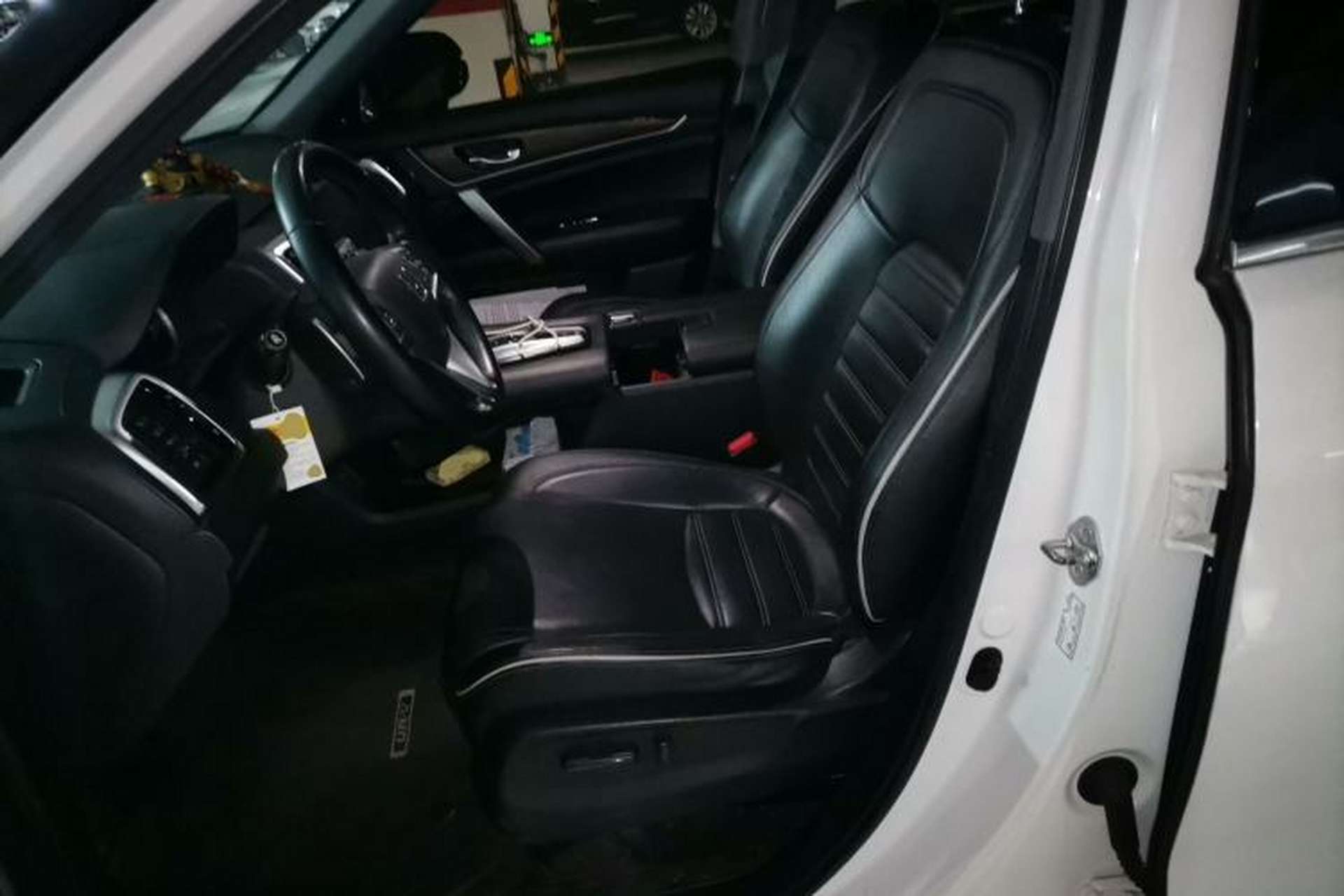 Used Honda UR-V 2017 370TURBO 2WD Prestige Edition China V Left Front Seat
