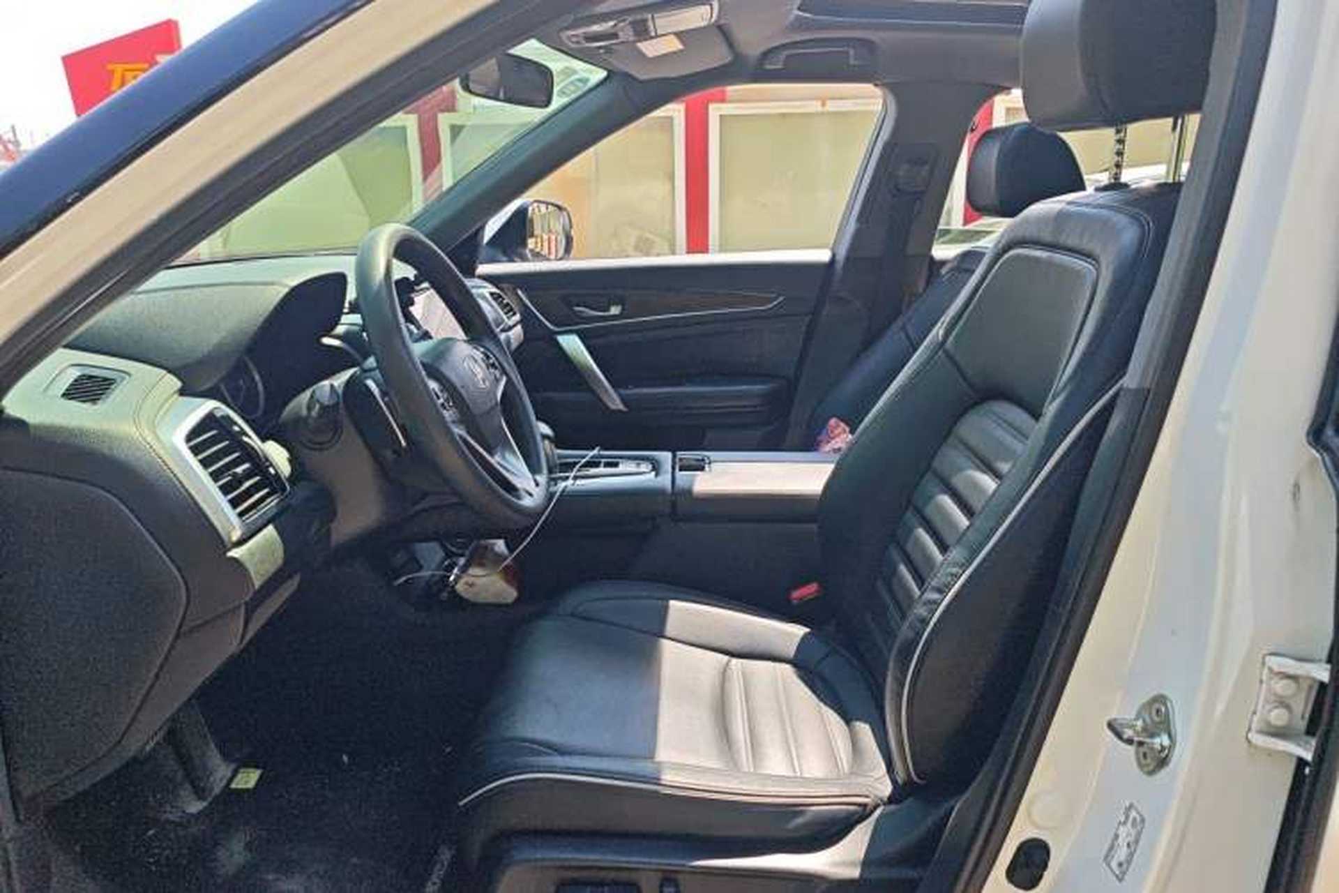 Used Honda UR-V 2017 240TURBO Two-Wheel Drive Classic Edition China V Left Front Seat