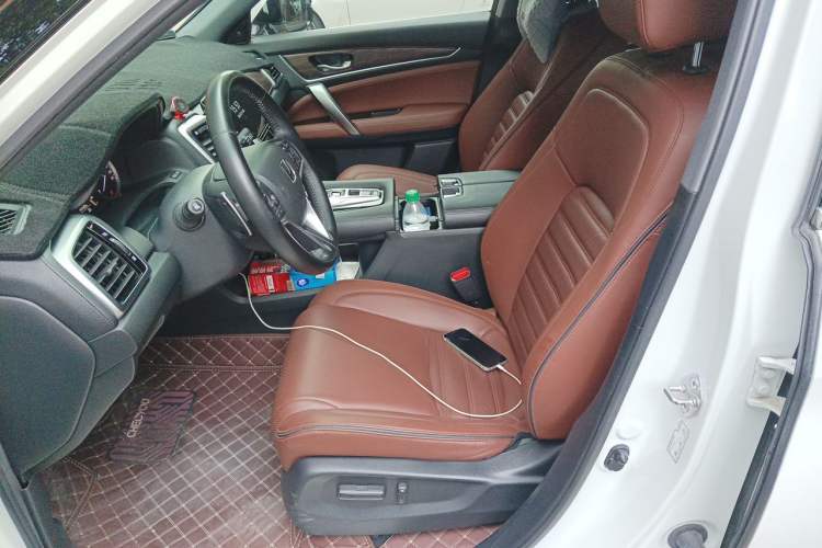 Used Honda UR-V 2017 370TURBO 2WD Prestige Edition China V Left Front Seat