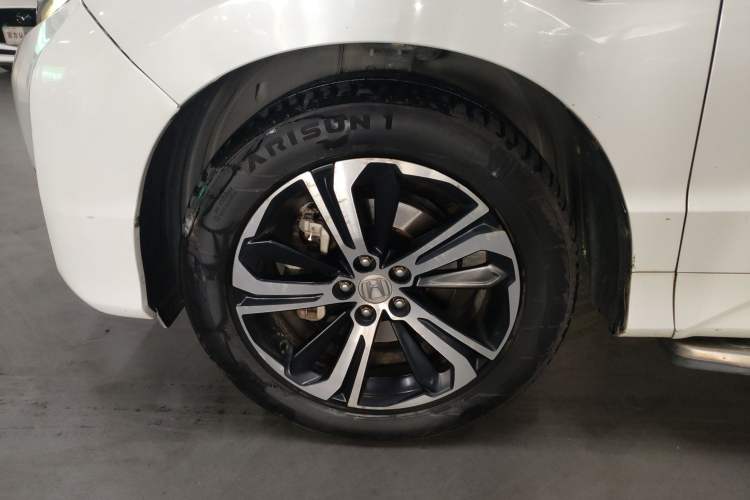 Used Honda UR-V 2017 370TURBO Four-Wheel Drive Prestige Edition China V Left Front Wheel Hub