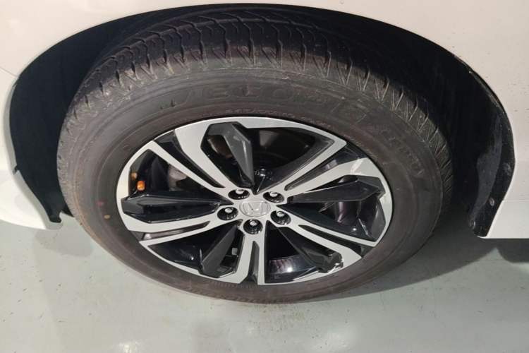 Used Honda UR-V 2017 370TURBO Four-Wheel Drive Prestige Edition China V Left Front Wheel Hub