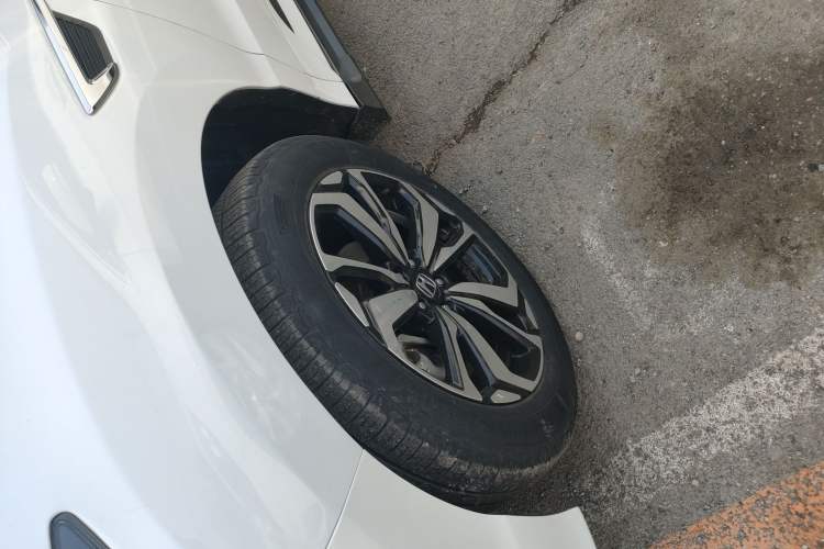 Used Honda UR-V 2017 240TURBO Two-Wheel Drive Classic Edition China V Left Front Wheel Hub