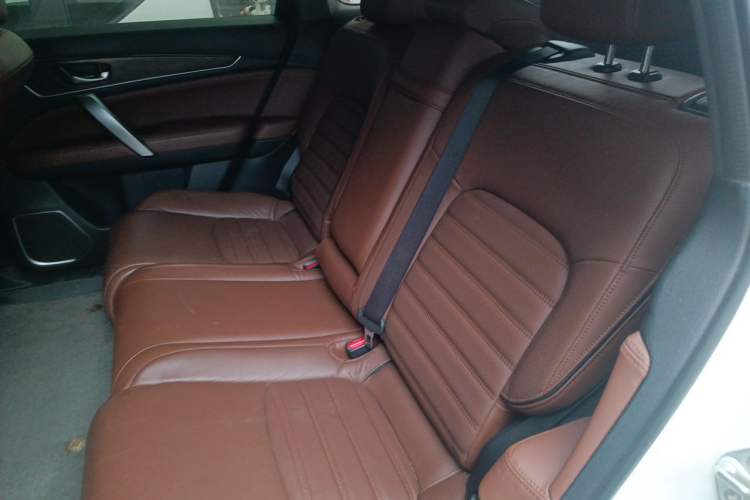 Used Honda UR-V 2017 370TURBO 2WD Prestige Edition China V Left Rear Seat