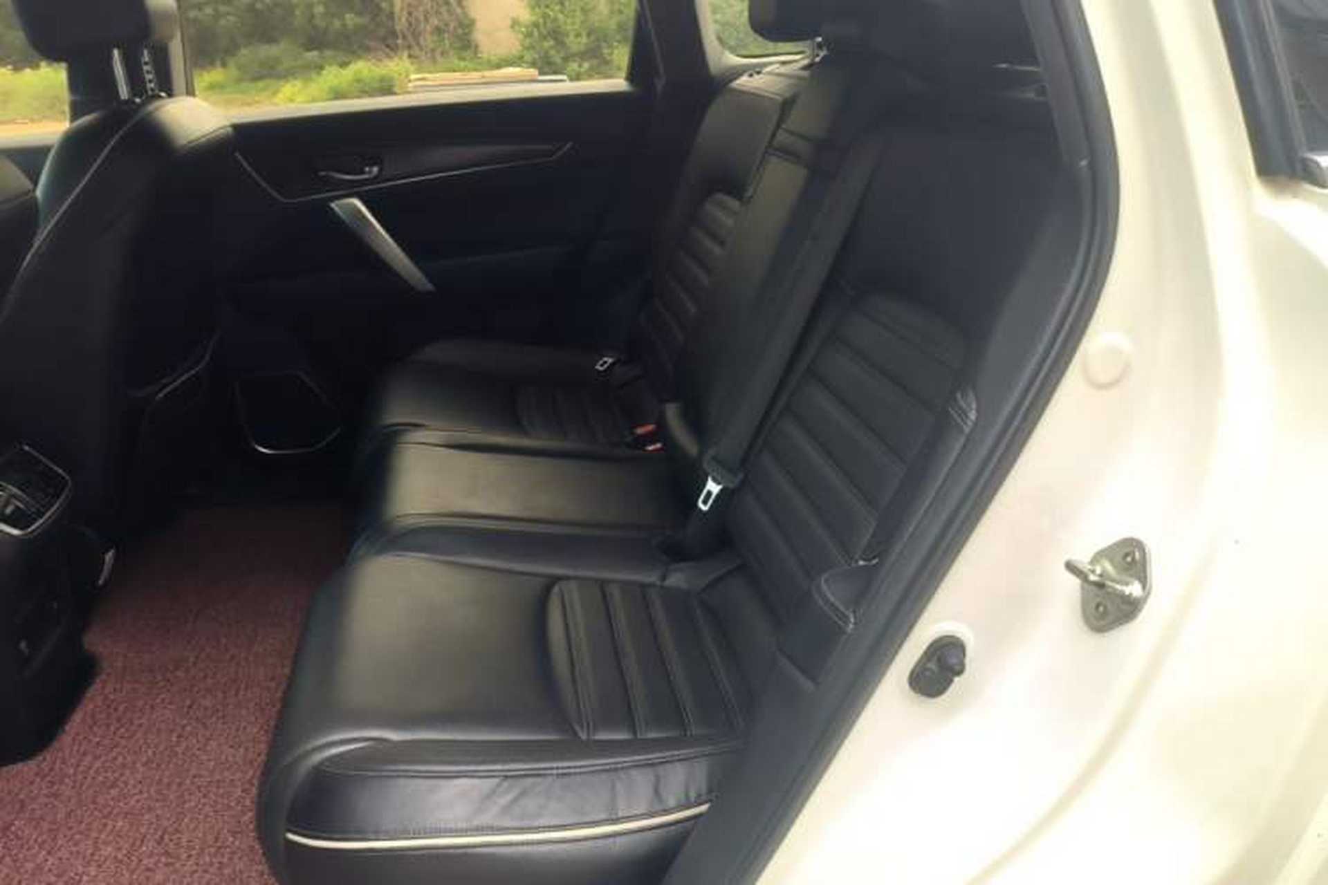 Used Honda UR-V 2017 240TURBO Two-Wheel Drive Luxury Edition China V Left Rear Seat