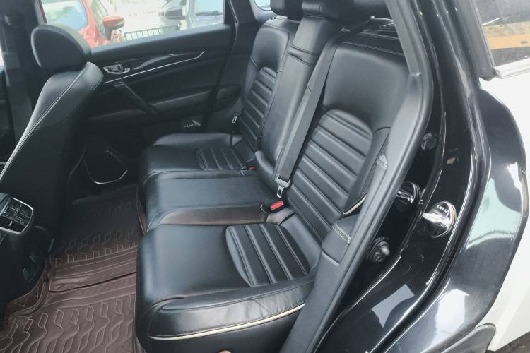 Used Honda UR-V 2017 240TURBO Two-Wheel Drive Luxury Edition China VI Left Rear Seat