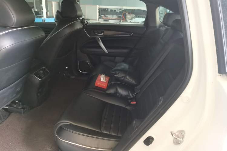 Used Honda UR-V 2017 370TURBO Four-Wheel Drive Prestige Edition China V Left Rear Seat