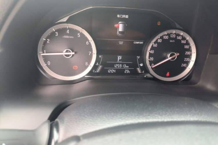 Used Honda UR-V 2017 370TURBO Four-Wheel Drive Prestige Edition China V Odometer Close Up