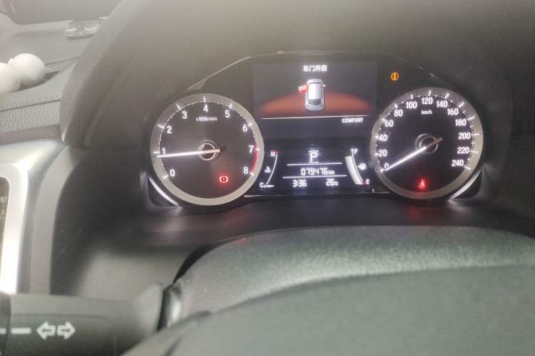 Used Honda UR-V 2017 370TURBO 2WD Prestige Edition China V Odometer Close Up