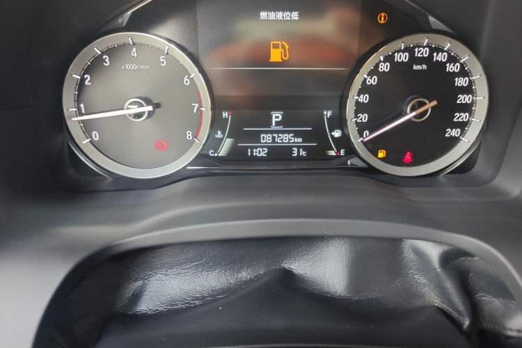 Used Honda UR-V 2017 240TURBO Two-Wheel Drive Classic Edition China VI Odometer Close Up