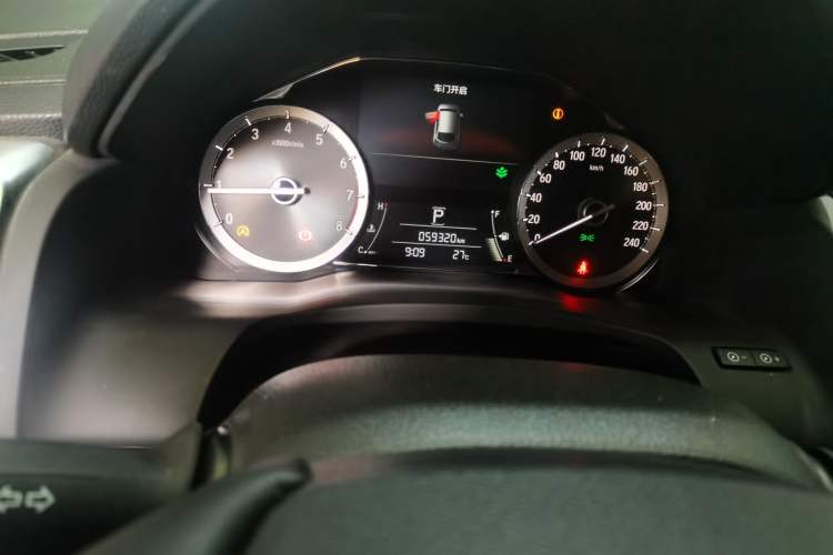 Used Honda UR-V 2017 370TURBO Four-Wheel Drive Prestige Edition China V Odometer Close Up