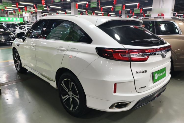 Used Honda UR-V 2017 370TURBO Four-Wheel Drive Prestige Edition China V Rear Left 45 Deg