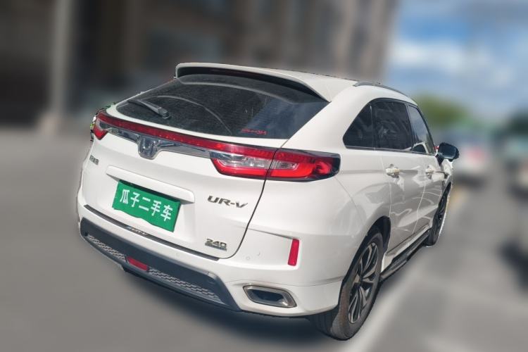 Used Honda UR-V 2017 240TURBO Two-Wheel Drive Luxury Edition China V Rear Right 45 Deg