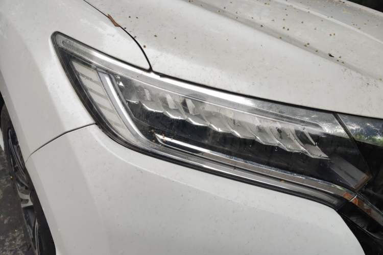 Used Honda UR-V 2017 370TURBO 2WD Prestige Edition China V Right Front Headlight