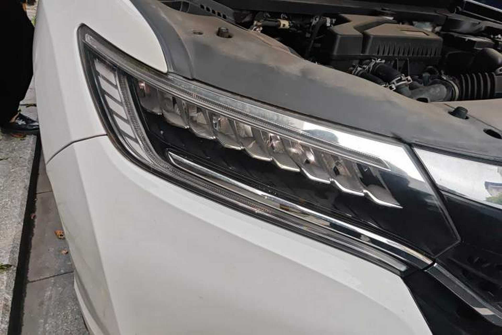 Used Honda UR-V 2017 240TURBO Two-Wheel Drive Luxury Edition China VI Right Front Headlight