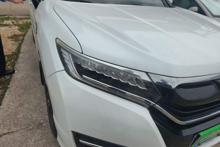 Used Honda UR-V 2017 370TURBO 2WD Prestige Edition China V Right Front Headlight