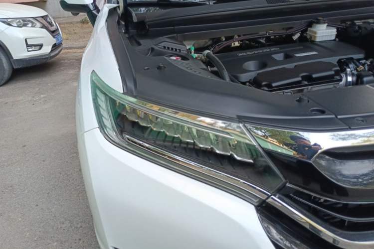 Used Honda UR-V 2017 370TURBO 2WD Prestige Edition China V Right Front Headlight