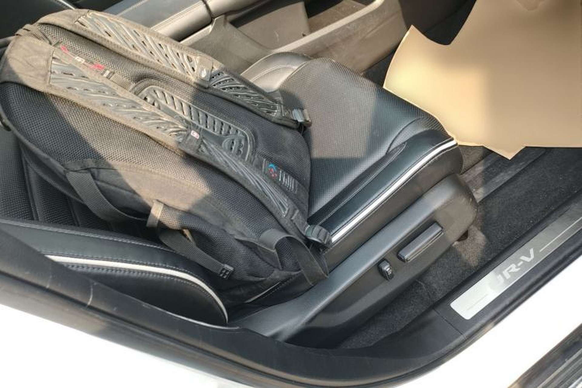 Used Honda UR-V 2017 240TURBO Two-Wheel Drive Classic Edition China V Right Front Seat