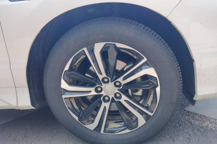 Used Honda UR-V 2017 370TURBO Four-Wheel Drive Prestige Edition China V Right Front Wheel Hub