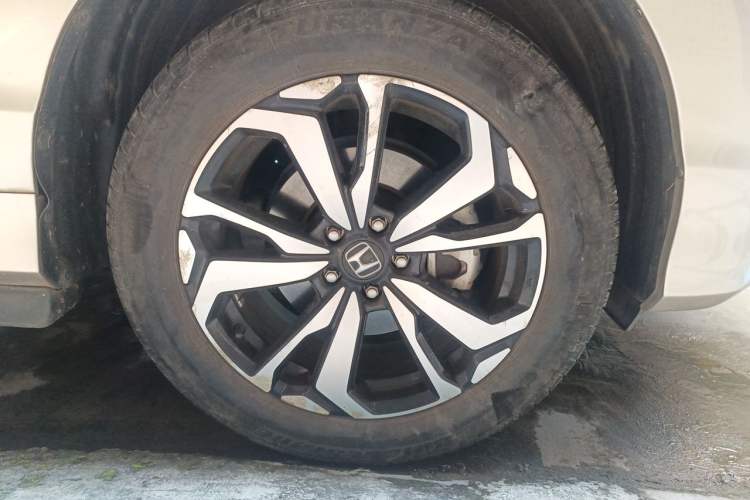 Used Honda UR-V 2017 240TURBO Two-Wheel Drive Classic Edition China V Right Front Wheel Hub
