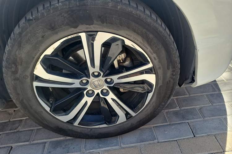 Used Honda UR-V 2017 370TURBO Four-Wheel Drive Prestige Edition China V Right Front Wheel Hub