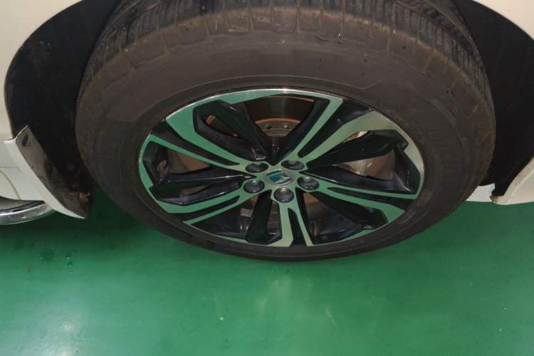 Used Honda UR-V 2017 370TURBO 2WD Prestige Edition China V Right Front Wheel Hub