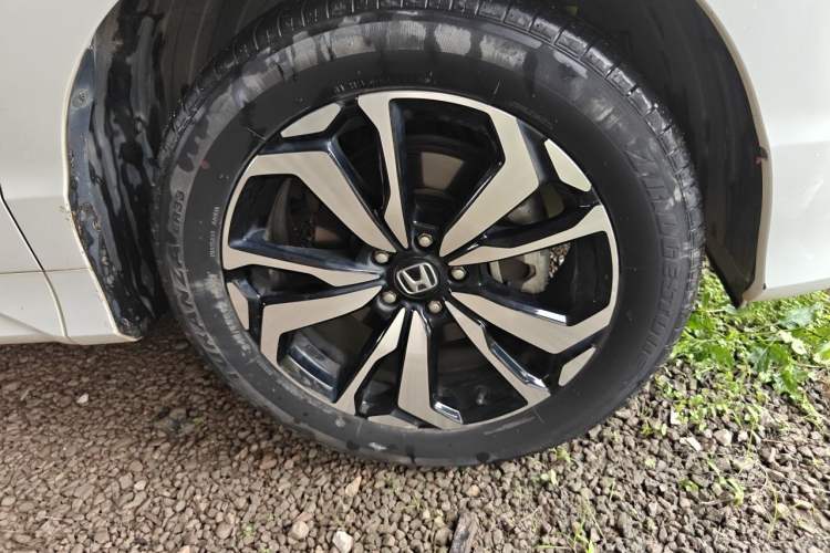Used Honda UR-V 2017 240TURBO Two-Wheel Drive Classic Edition China VI Right Front Wheel Hub