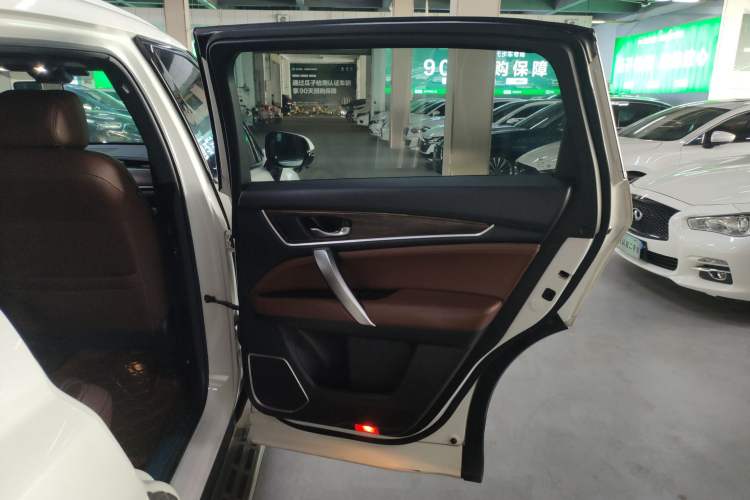 Used Honda UR-V 2017 370TURBO Four-Wheel Drive Prestige Edition China V Right Rear Door Interior